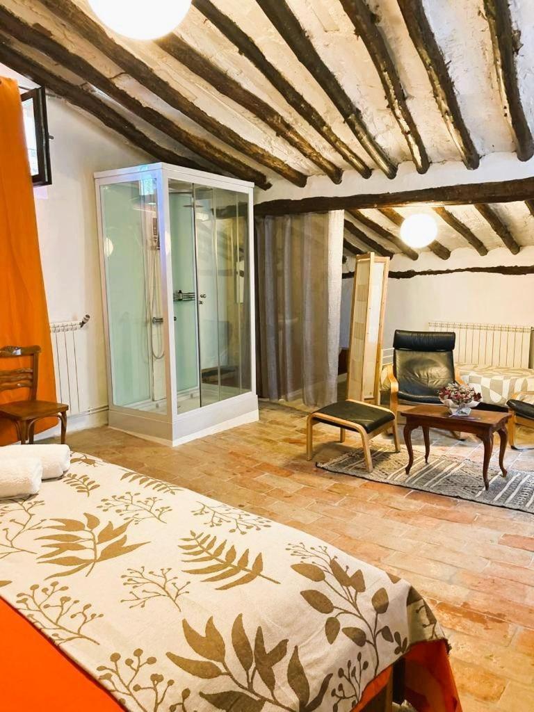 La Casa Magica Hostel Villatuerta Εξωτερικό φωτογραφία