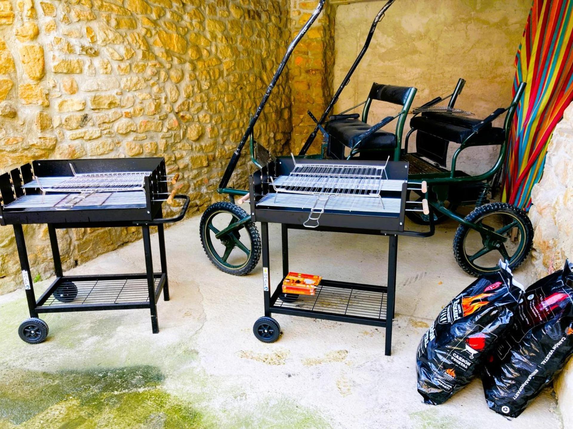 La Casa Magica Hostel Villatuerta Εξωτερικό φωτογραφία