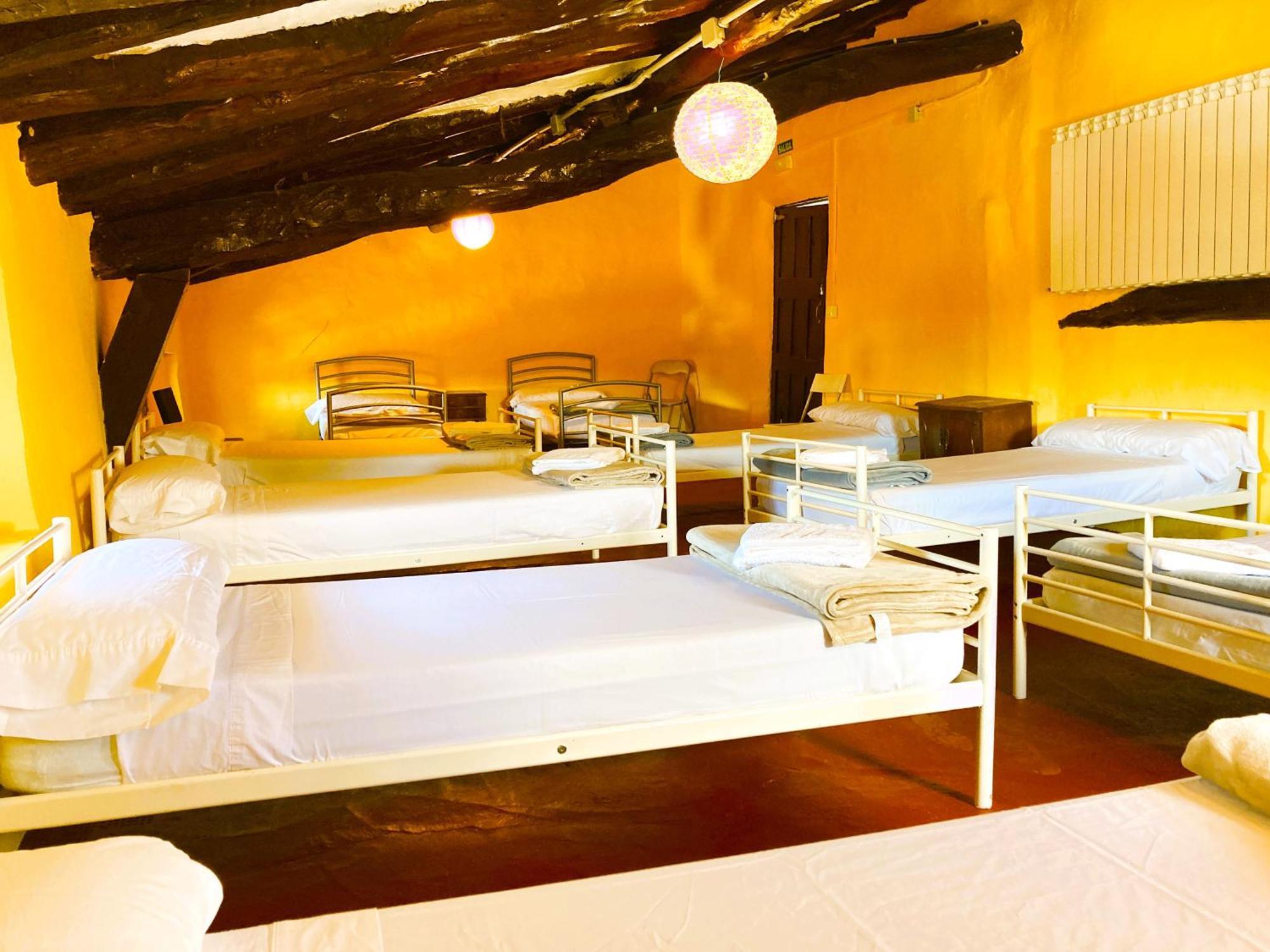 La Casa Magica Hostel Villatuerta Εξωτερικό φωτογραφία