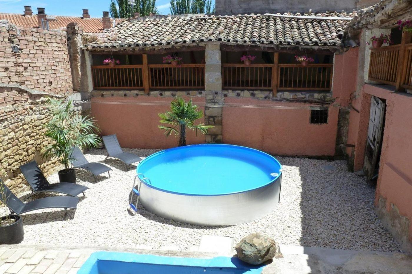 La Casa Magica Hostel Villatuerta Εξωτερικό φωτογραφία