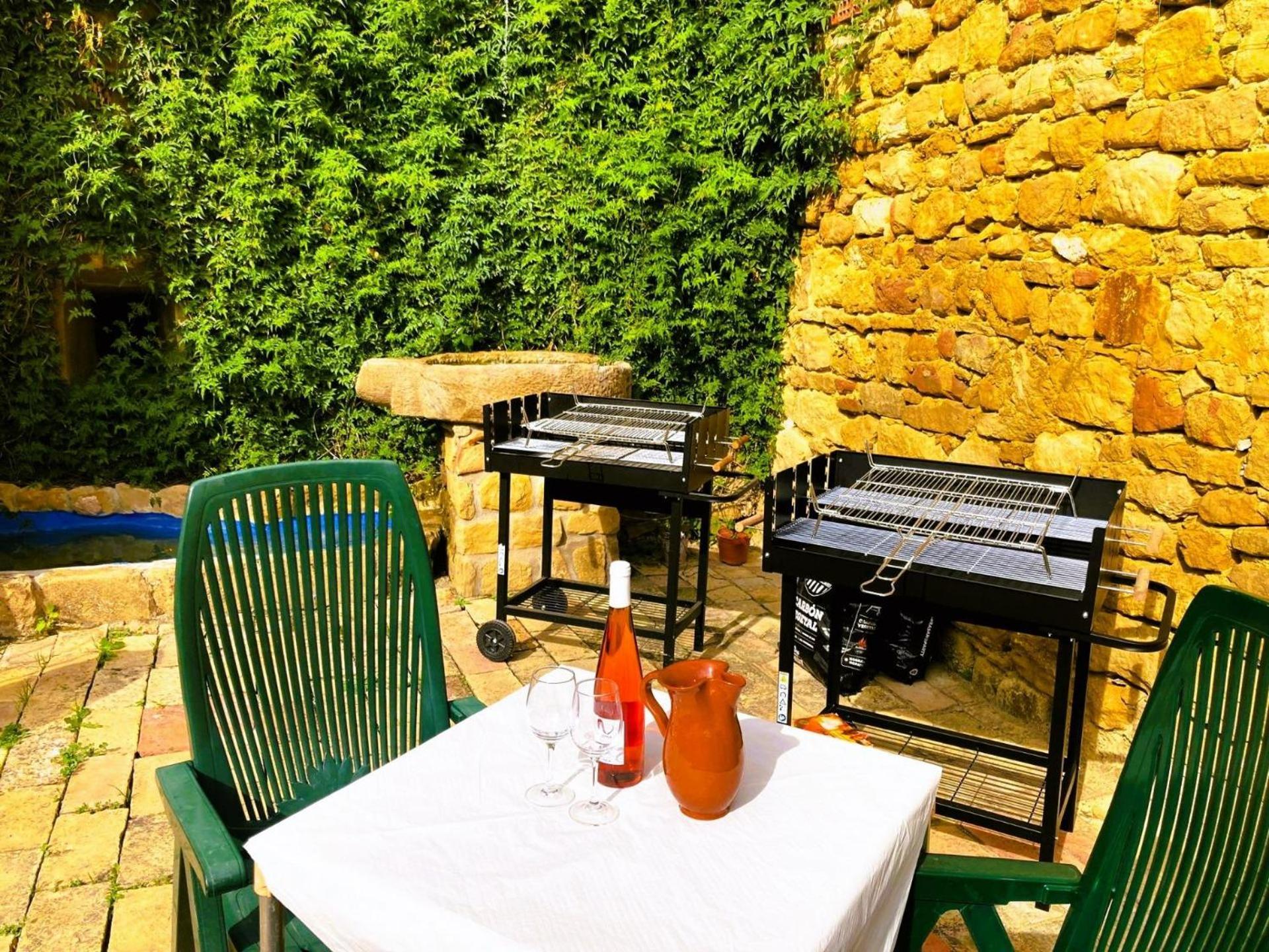 La Casa Magica Hostel Villatuerta Εξωτερικό φωτογραφία