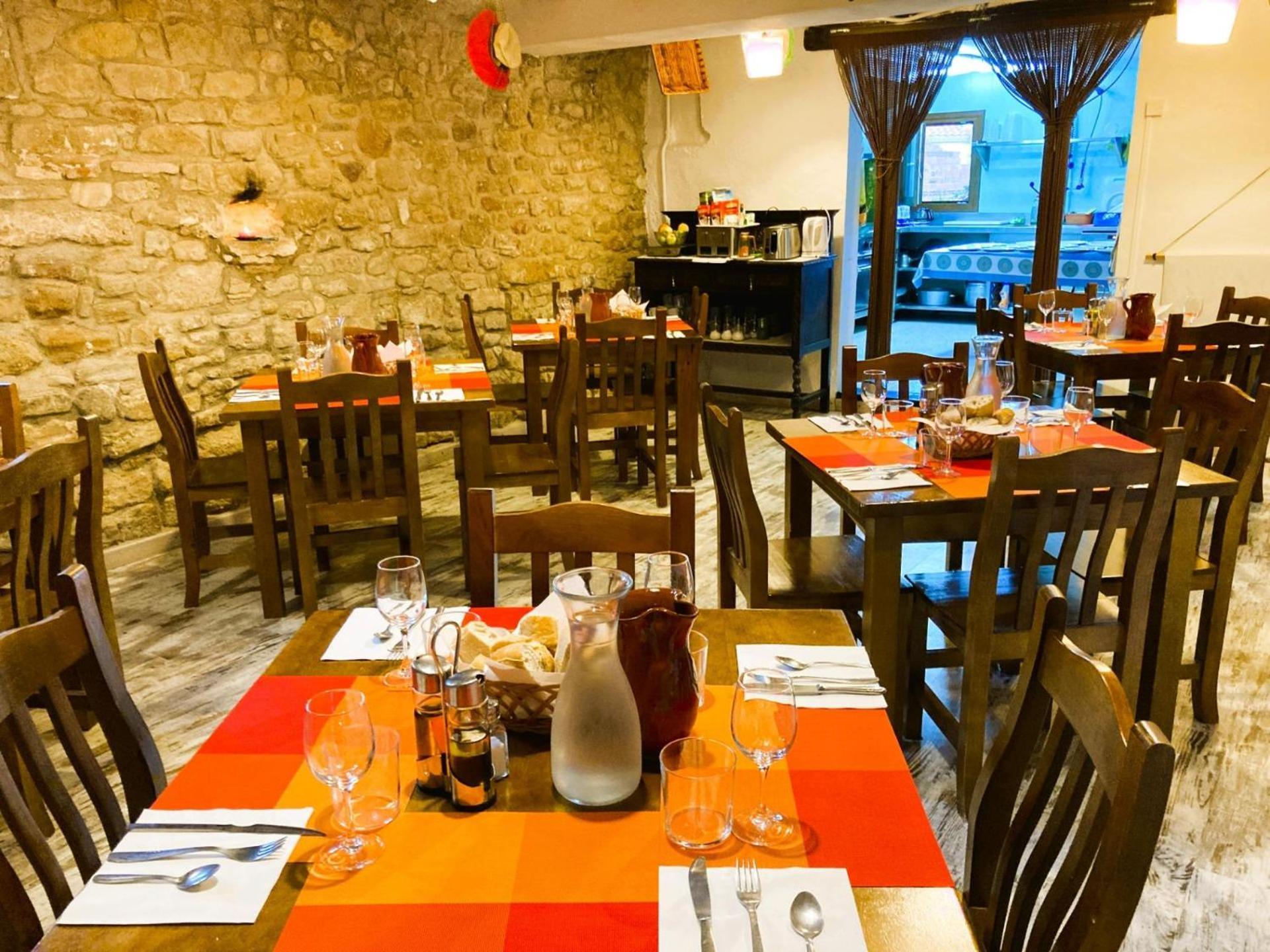 La Casa Magica Hostel Villatuerta Εξωτερικό φωτογραφία